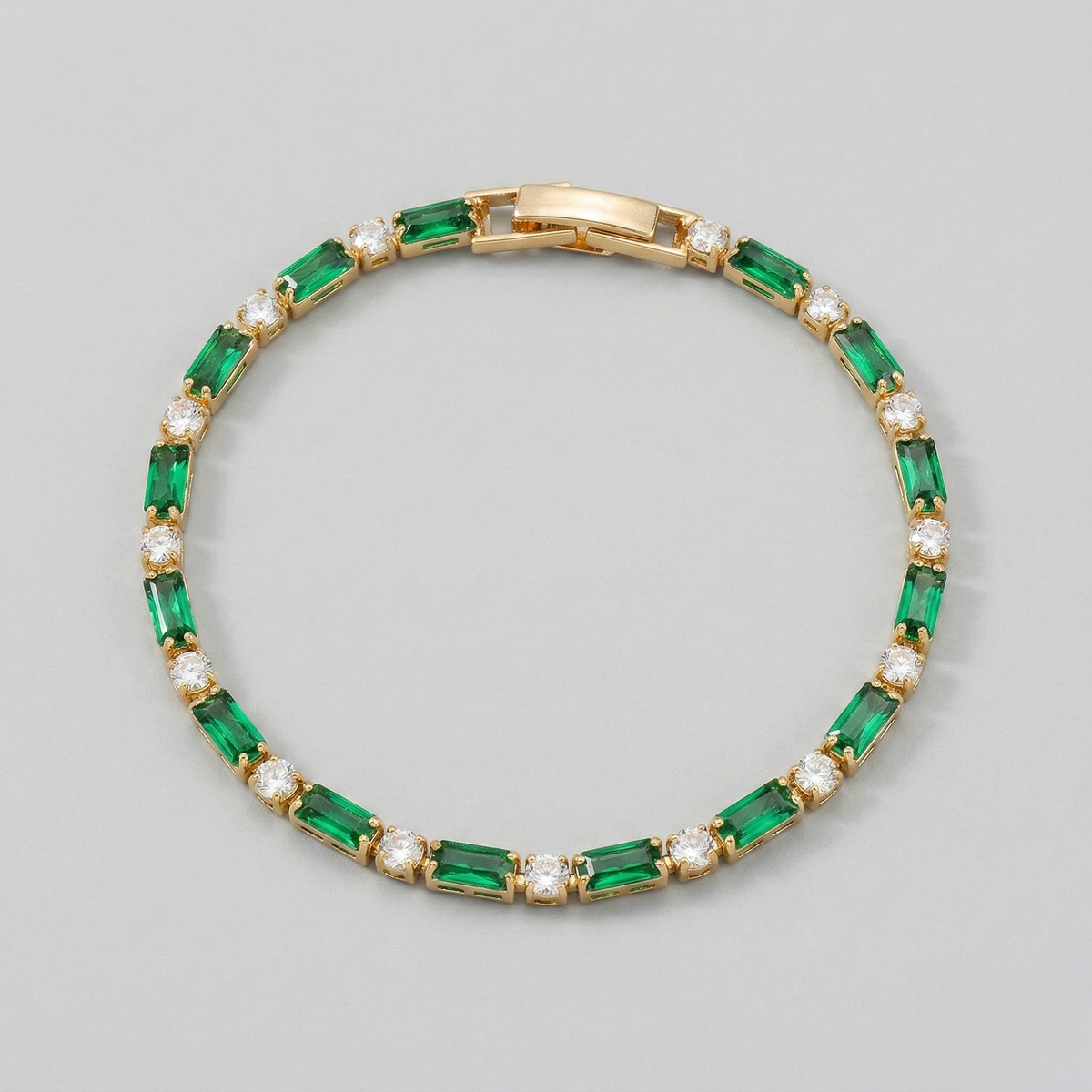 Veronika | Emerald Bracelet with Transition Filigree